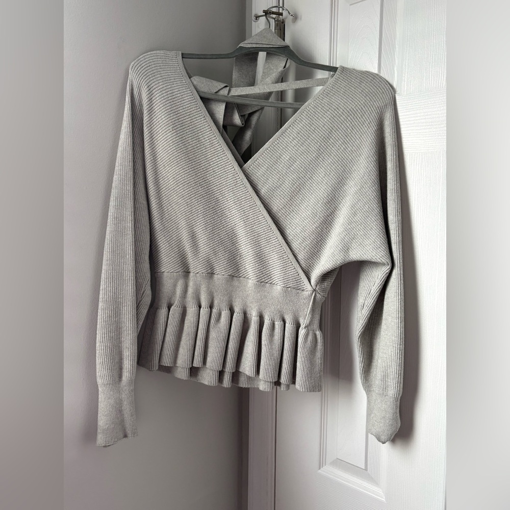 ZESICA Gray V-Neck Sweater